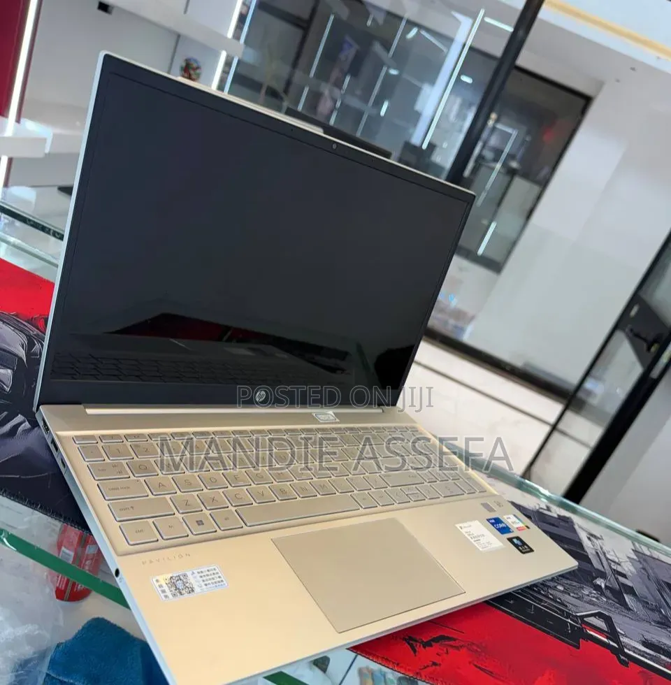 New Laptop HP Pavilion 15 16GB Intel Core i7 SSD 512GB