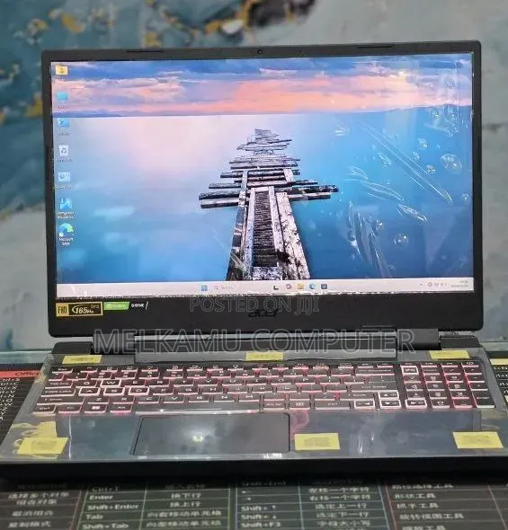 New Laptop Acer Nitro V 15 16GB Intel Core i9 SSD 512GB