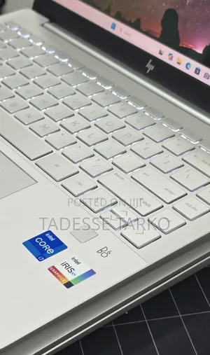 New Laptop HP Pavilion 14 16GB Intel Core i7 SSD 1T
