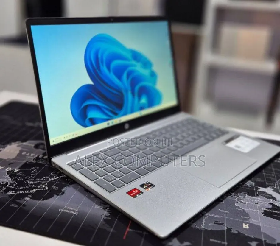 New Laptop HP Stream Notebook 16GB AMD Ryzen 5 SSD 256GB