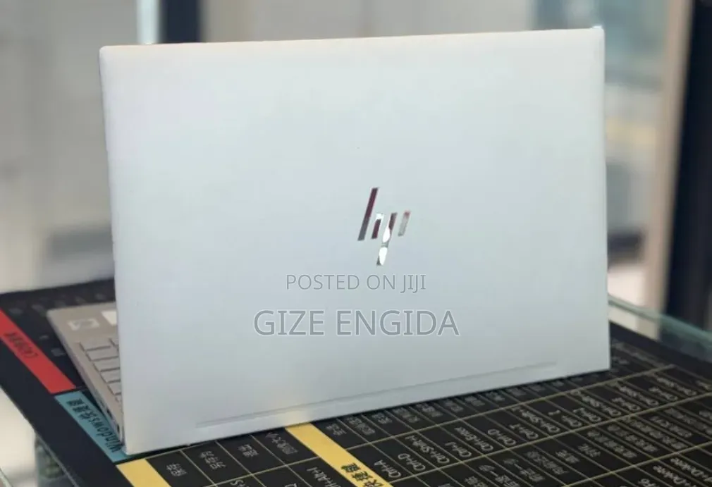 New Laptop HP Envy x360 15t 16GB Intel Core i5 SSD 512GB