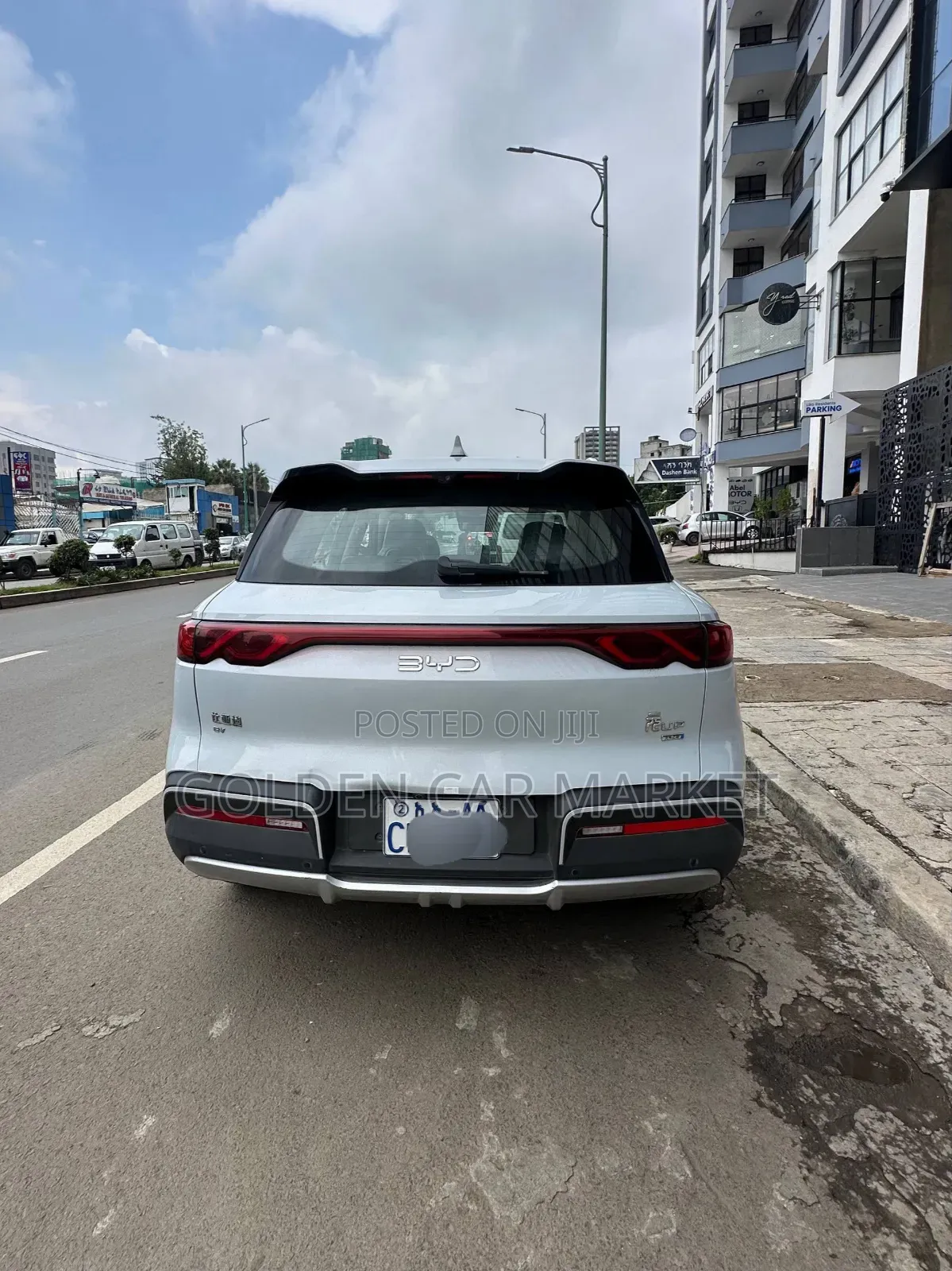 BYD Yuan Up 2025 Silver