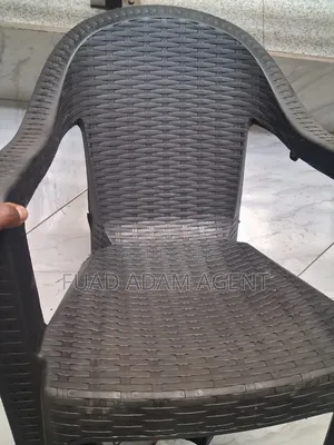 Plastic Chair – Outdoor Indoor Use የፕላስቲክ ወንበር – ለውስጥና ለውጭ