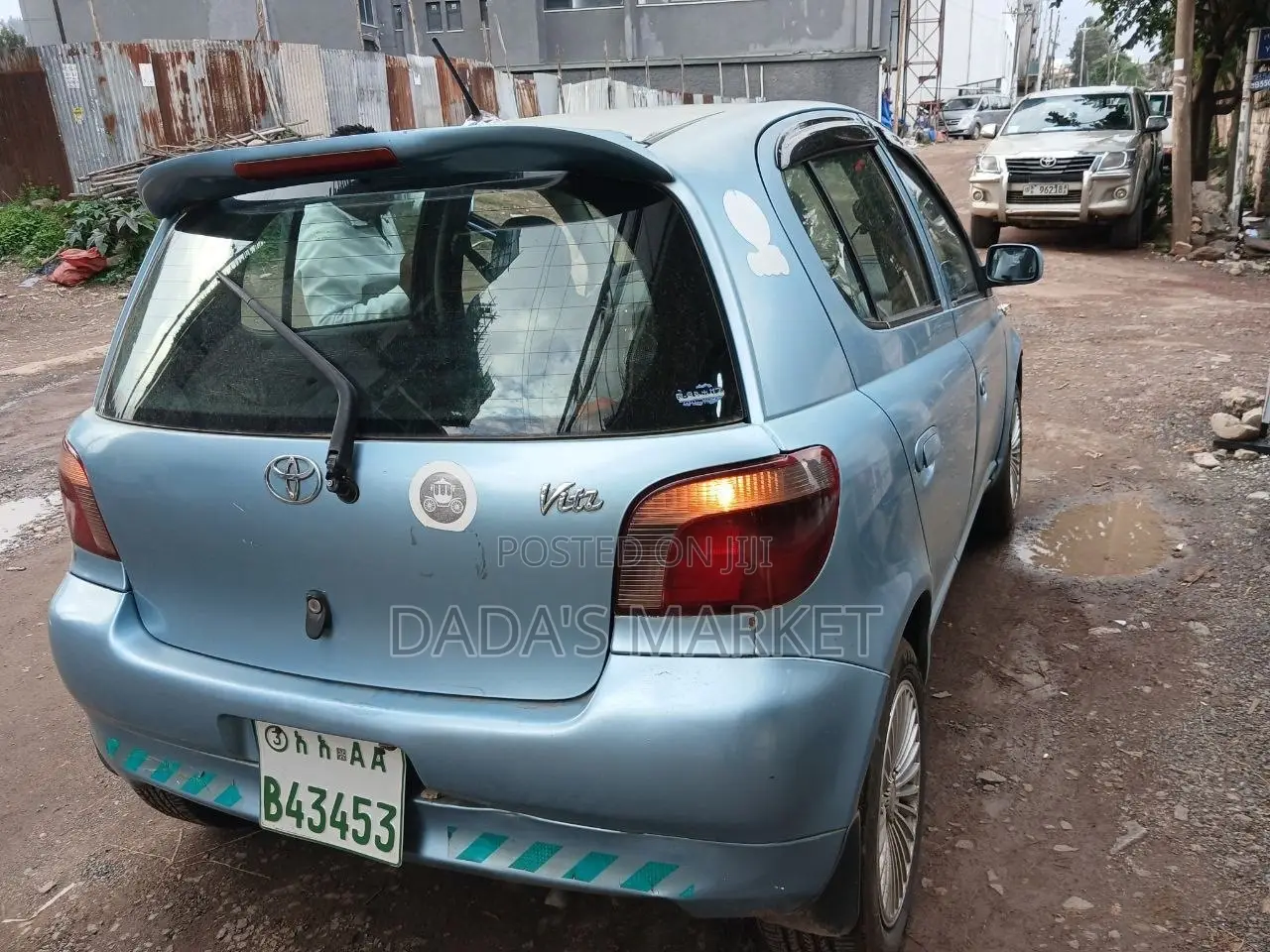 Toyota Vitz 2001 Blue