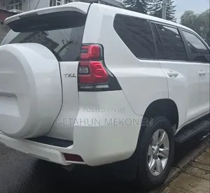 Toyota Land Cruiser 2019 White