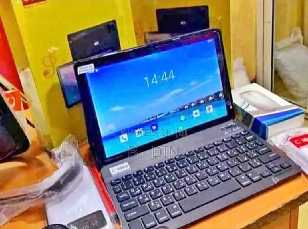 New C idea CM8000 Plus 1 TB