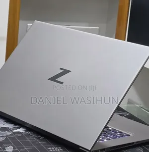 New Laptop HP ZBook Studio G8 32GB Intel Core i9 SSD 512GB