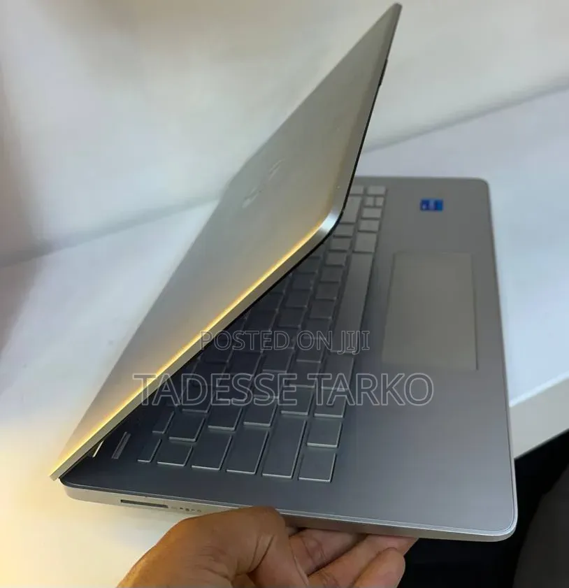 New Laptop HP Stream Notebook 16GB Intel Core i7 SSD 512GB