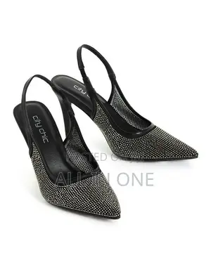 Pointed Toe Women’s Heel Size 37