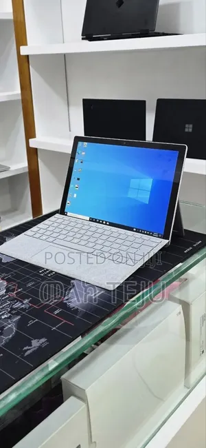 New Laptop Microsoft Surface Pro 6 8GB Intel Core i5 SSD 256GB
