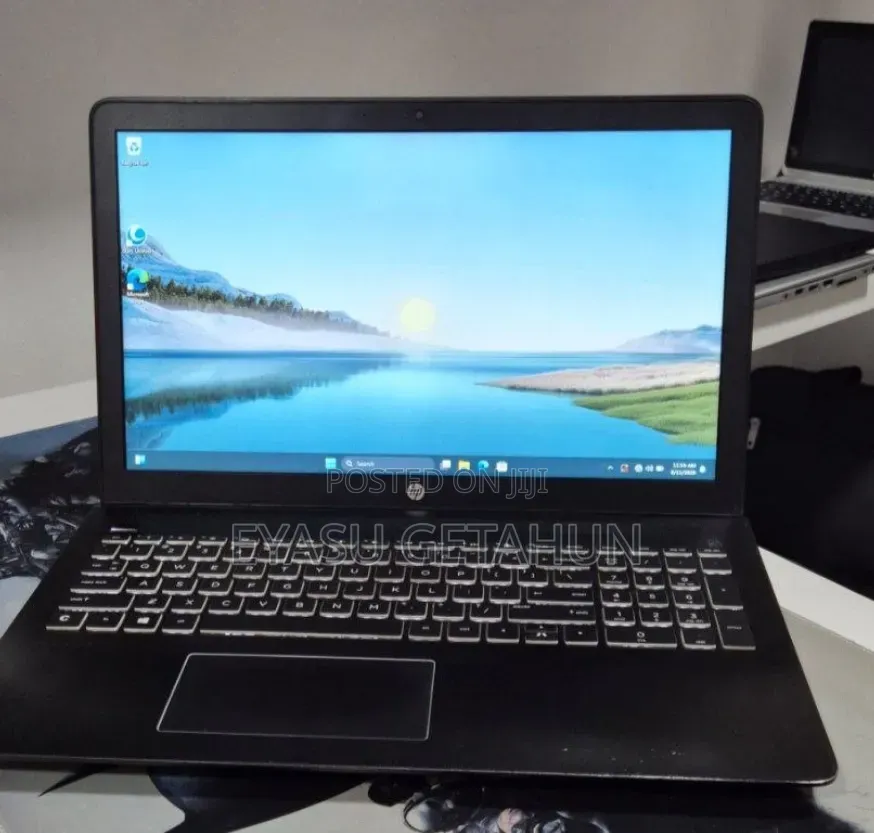 New HP Pavilion Gaming Laptop 15-dk2xxx 8GB Intel Core i7 SSD 256GB