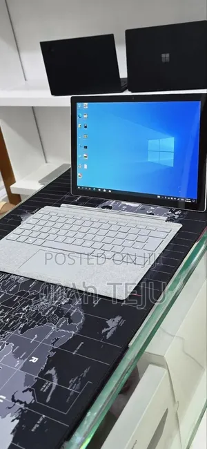 New Laptop Microsoft Surface Pro 6 8GB Intel Core i5 SSD 256GB