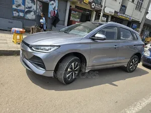 BYD E2 43 kWh 94 hp FWD 2025 Gray