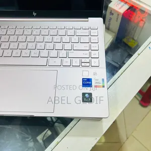 New Laptop HP Pavilion 14 16GB Intel Core i7 SSD 1T