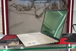 New Laptop HP Pavilion 14 16GB Intel Core i7 SSD 1T