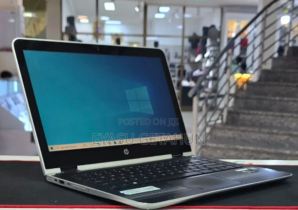 New Laptop HP Pavilion x360 4GB Intel Core i3 HDD 1T