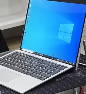 New Laptop HP Elite X2 G8 8GB Intel Core i5 SSD 256GB
