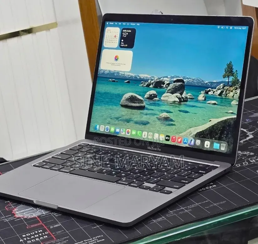 New Laptop Apple MacBook Pro 2022 M2 8GB Apple M2 SSD 256GB