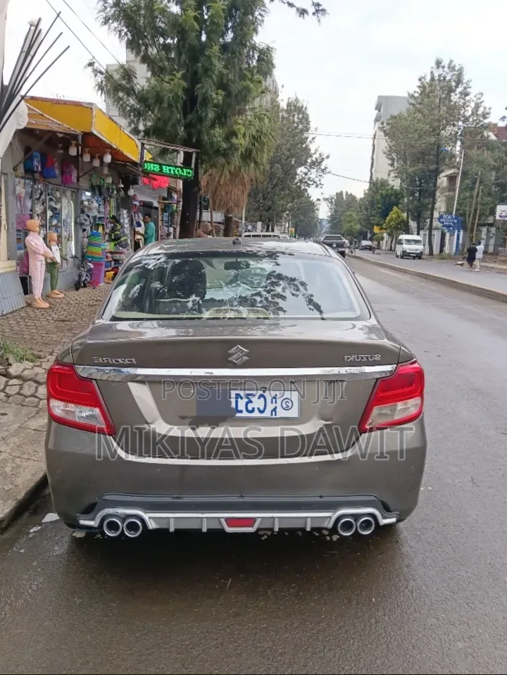 Suzuki Dzire 2022 Gray