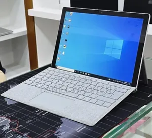 New Laptop Microsoft Surface Pro 6 8GB Intel Core i5 SSD 256GB