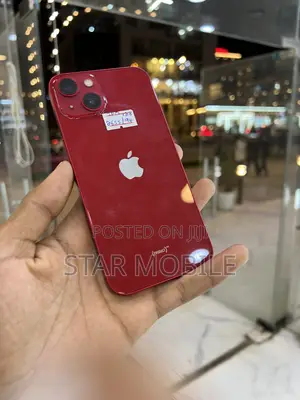 Apple iPhone 13 128 GB Red