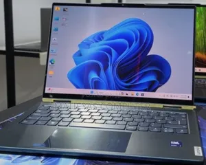 New Laptop Lenovo 16GB Intel Core Ultra 7 SSD 512GB