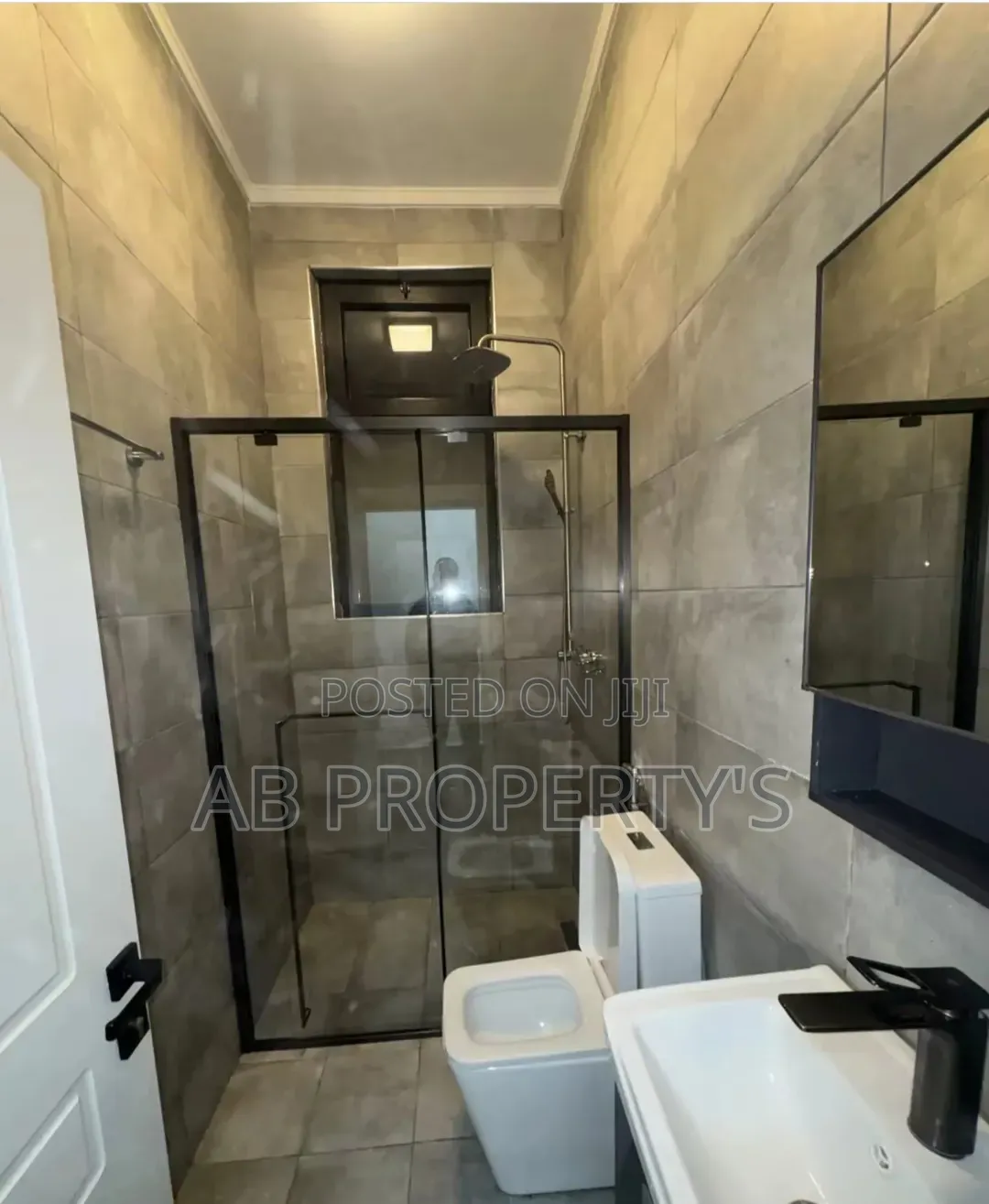 Furnished 3bdrm Apartment in ቦሌ ወሎ ሰፈር, Bole for sale