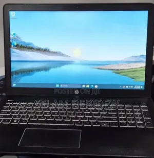 New Laptop HP Pavilion 15 8GB Intel Core i7 SSD 256GB