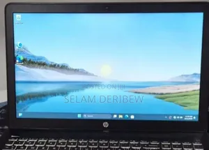New Laptop HP Pavilion 15 8GB Intel Core i7 SSD 256GB