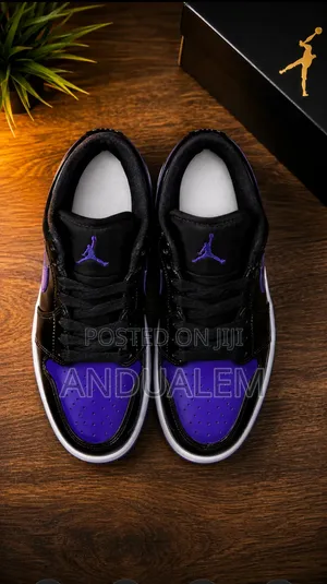 Air Jordan 1 Low – Black Royal Blue 