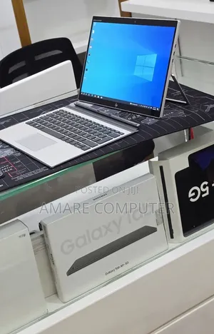 New Laptop HP EliteBook X2 1012 G2 8GB Intel Core i5 SSD 256GB