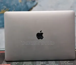 New Laptop Apple MacBook Pro 2022 M2 8GB Intel Core M2 SSD 512GB