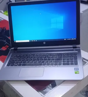 New Laptop HP Pavilion 15 8GB Intel Core i5 HDD 500GB
