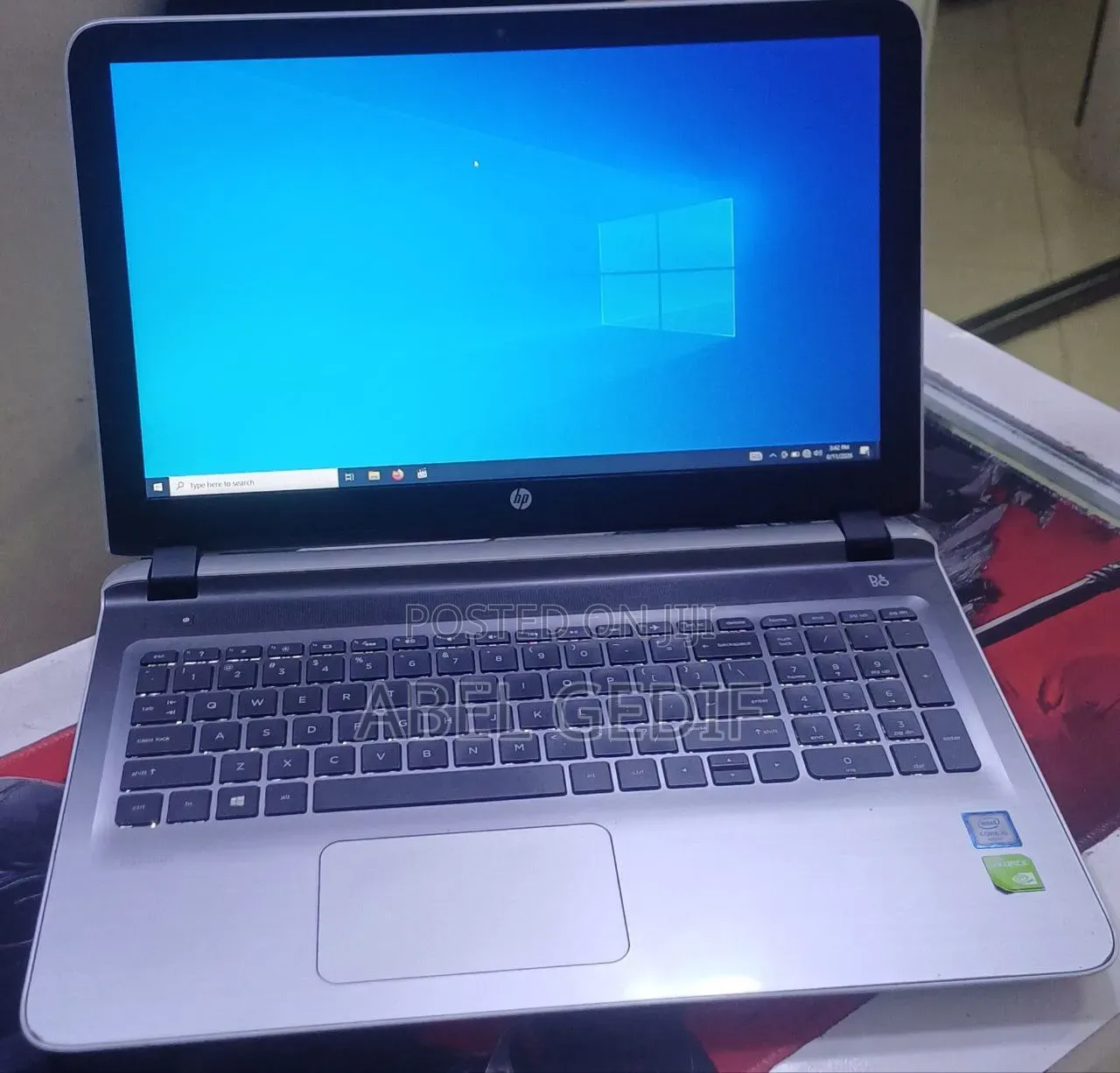 New Laptop HP Pavilion 15 8GB Intel Core i5 HDD 500GB