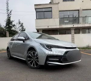 Toyota Corolla 2022 Gray