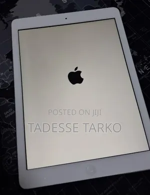 New Apple iPad Air 64 GB Silver