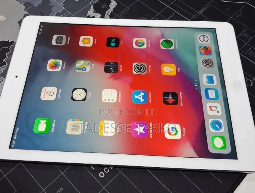 New Apple iPad Air 64 GB Silver