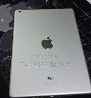 New Apple iPad Air 64 GB Silver