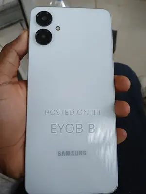 Samsung Galaxy A06 64 GB White