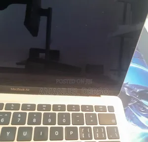 New Laptop Apple MacBook Air 2020 M1 8GB Apple M1 Pro SSD 256GB