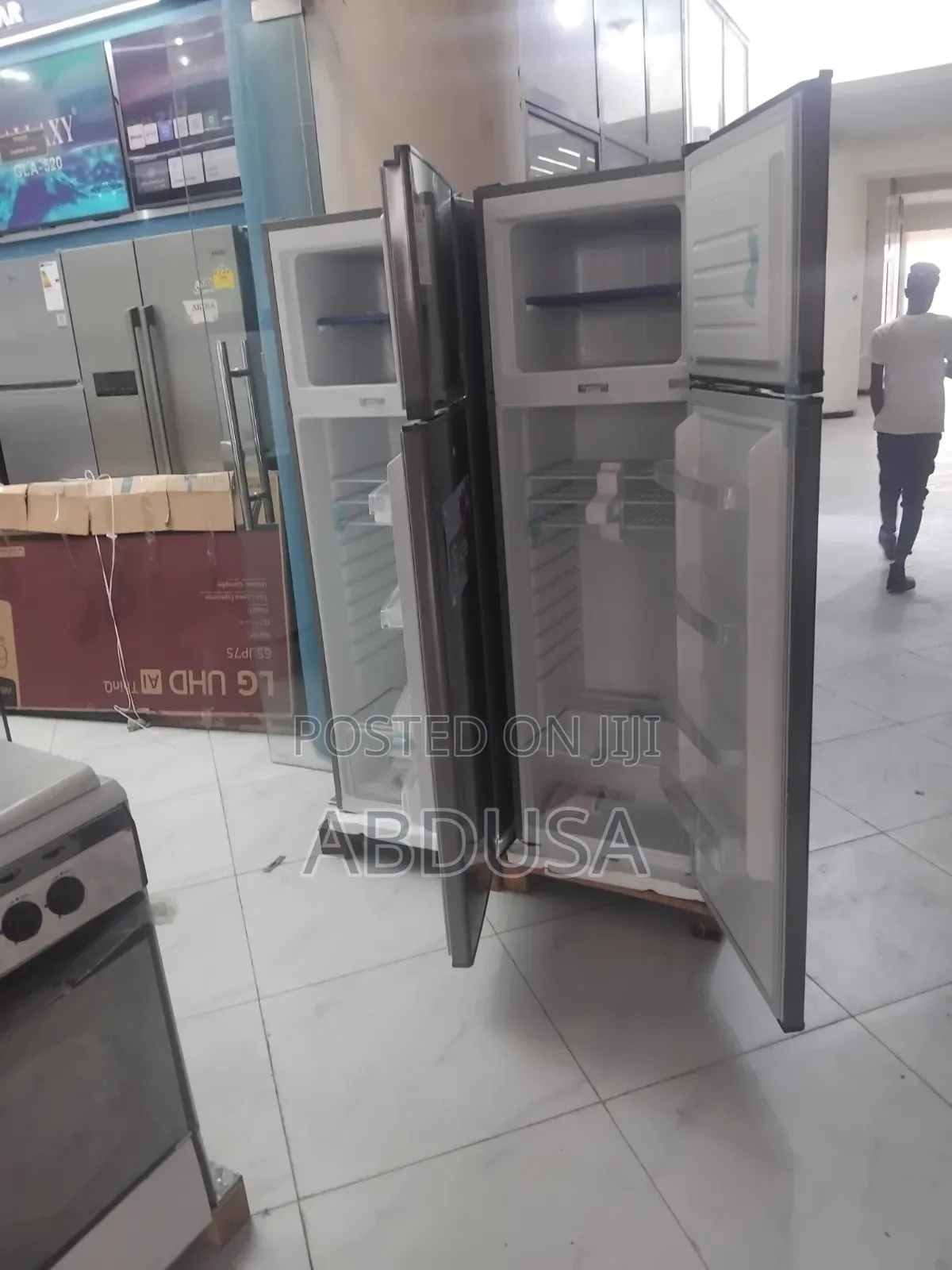 ፍሪጆች በተመጣጣኝ ዋጋ አሰገብተናል
