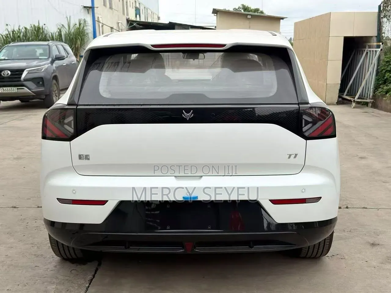 New Arcfox T1 2025 White