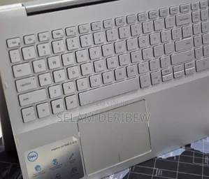 New Laptop Dell Inspiron 15 8GB Intel Core i5 SSD 256GB