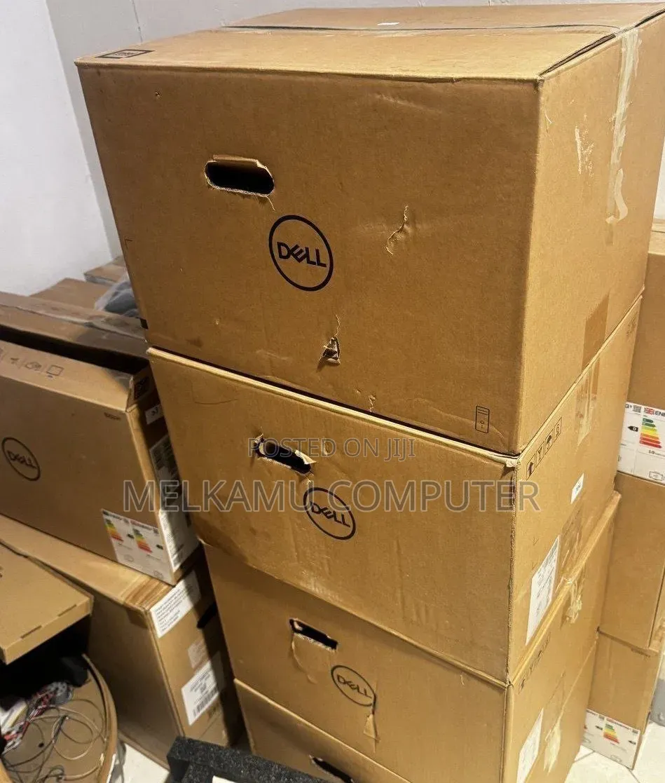 New Desktop Computer Dell Alienware Area-51 8GB Intel Core i5 SSD 512GB