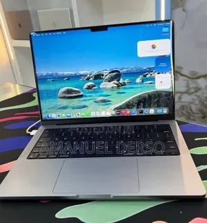 New Laptop Apple MacBook Air 2024 M3 8GB Apple M3 Pro SSD 512GB