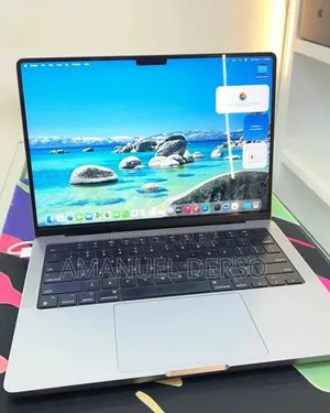 New Laptop Apple MacBook Air 2024 M3 8GB Apple M3 Pro SSD 512GB