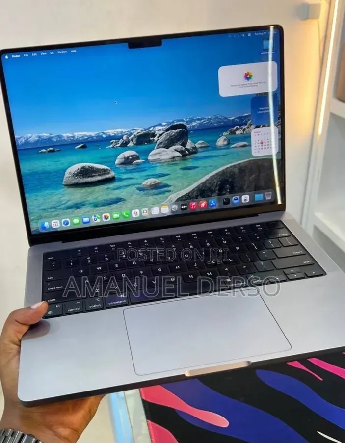 New Laptop Apple MacBook Air 2024 M3 8GB Apple M3 Pro SSD 512GB
