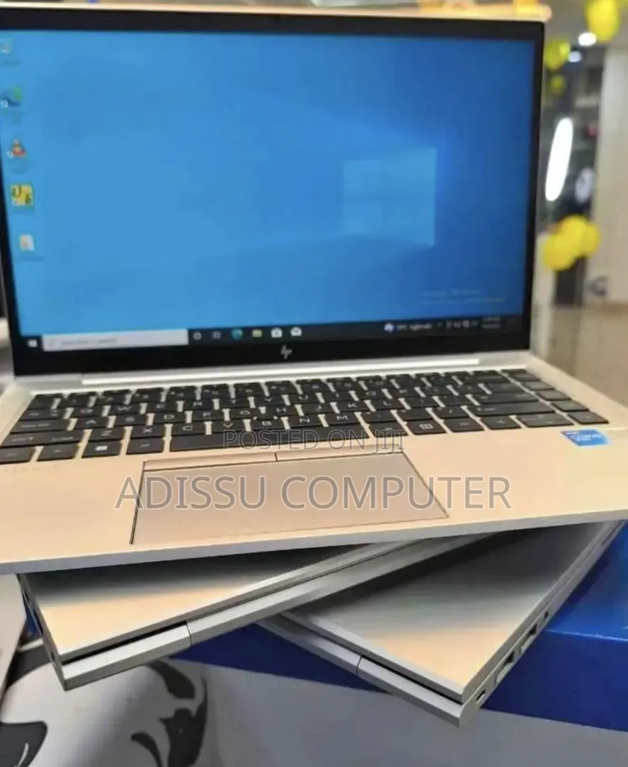 New Laptop HP EliteBook 840 G8 16GB Intel Core i7 SSD 512GB