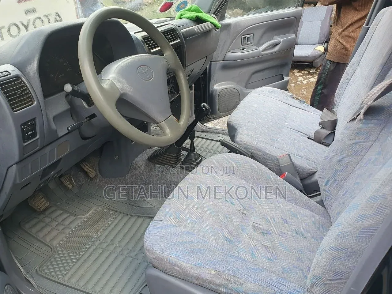 Toyota Land Cruiser 2002 Blue