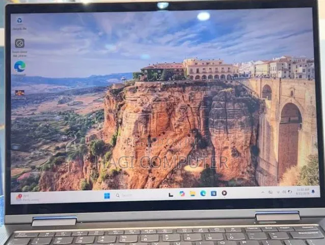 New Laptop Lenovo ThinkPad X1 Yoga Gen 8 16GB Intel Core i7 SSD 512GB